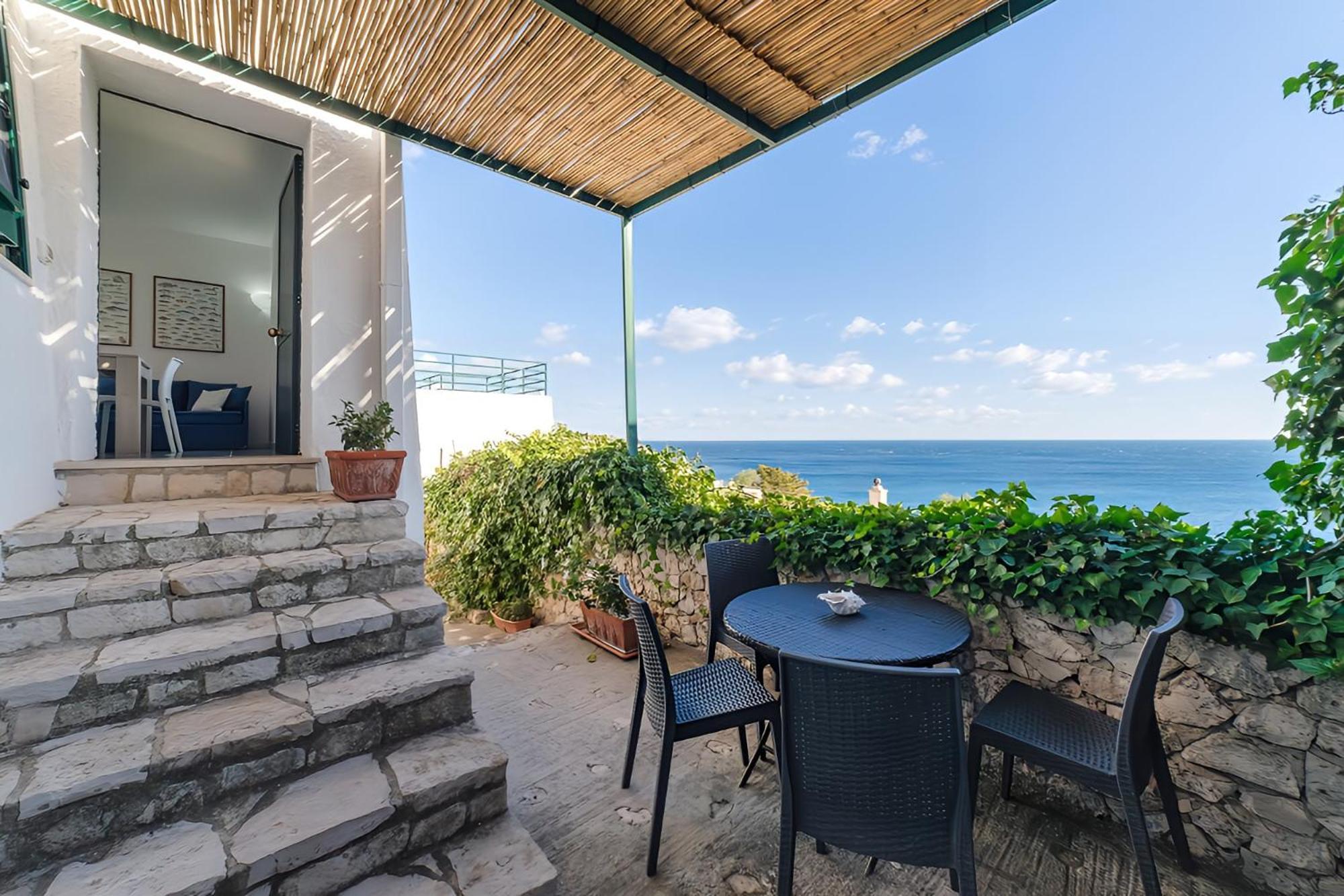 Ferienwohnung Residenza La Cicala Castro  Exterior foto
