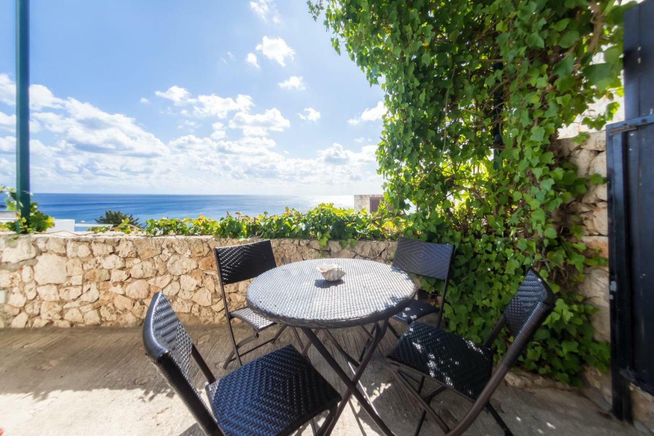 Ferienwohnung Residenza La Cicala Castro  Exterior foto