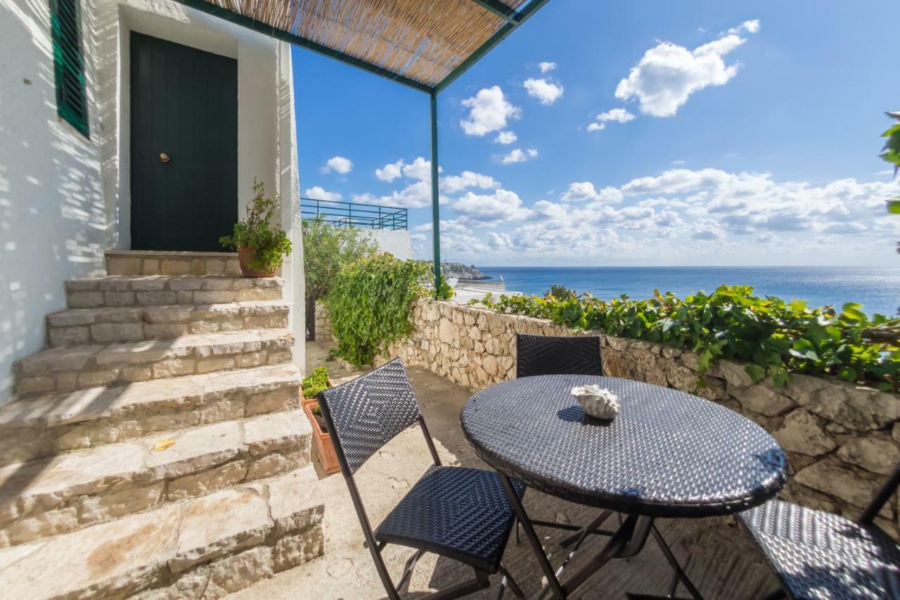Ferienwohnung Residenza La Cicala Castro  Exterior foto